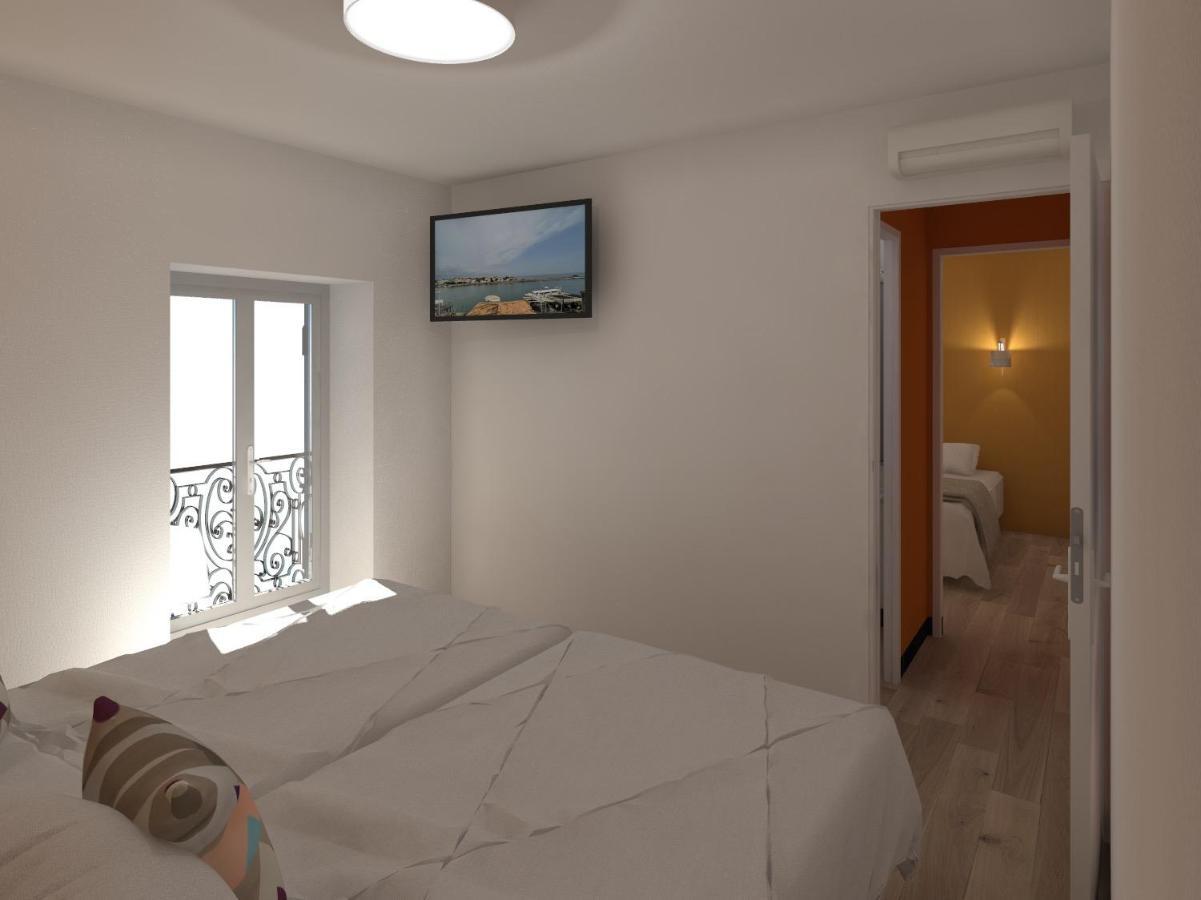 Mon P'Tit Hotel Le Grau-d'Agde Exterior photo