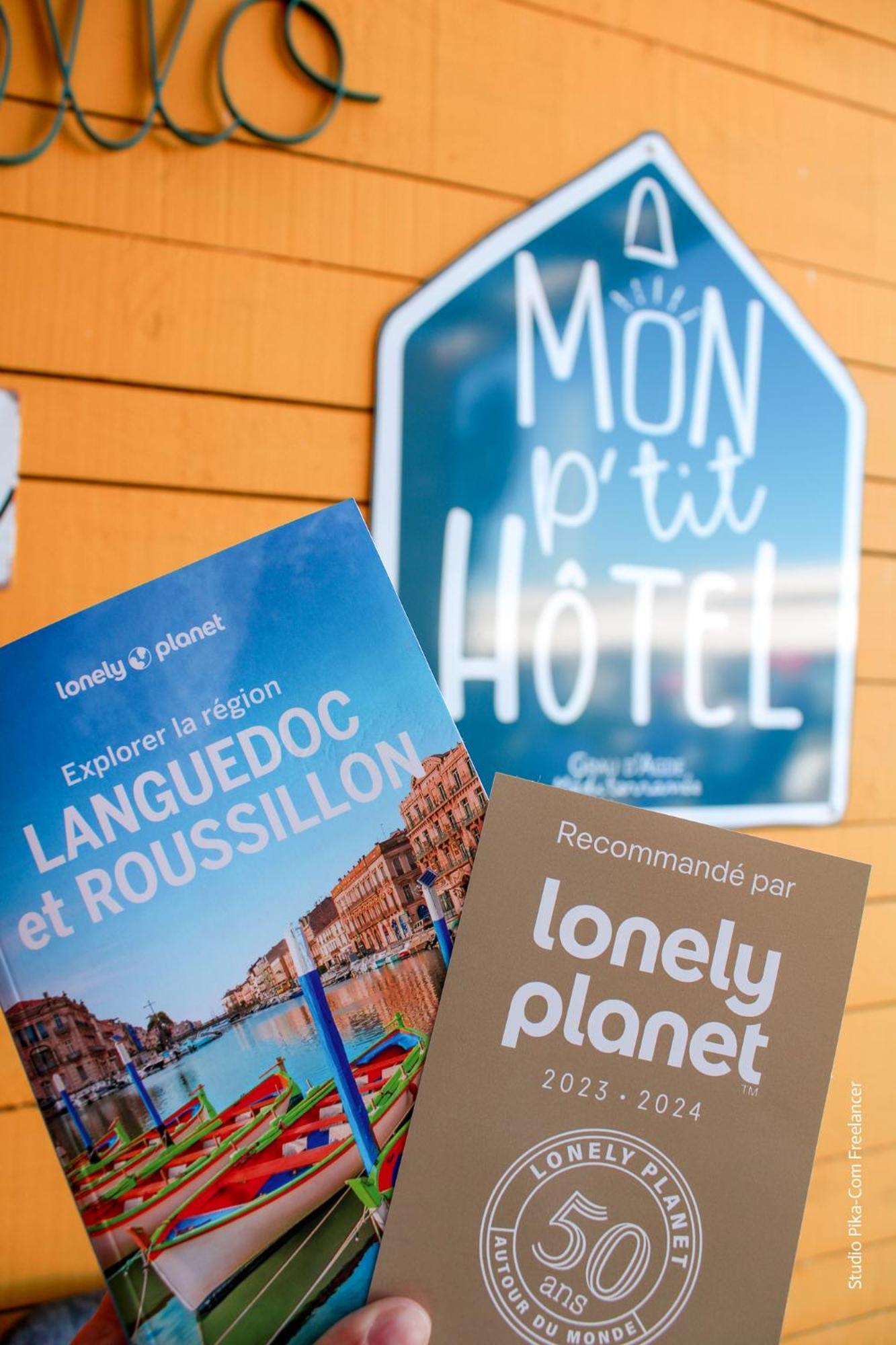 Mon P'Tit Hotel Le Grau-d'Agde Exterior photo